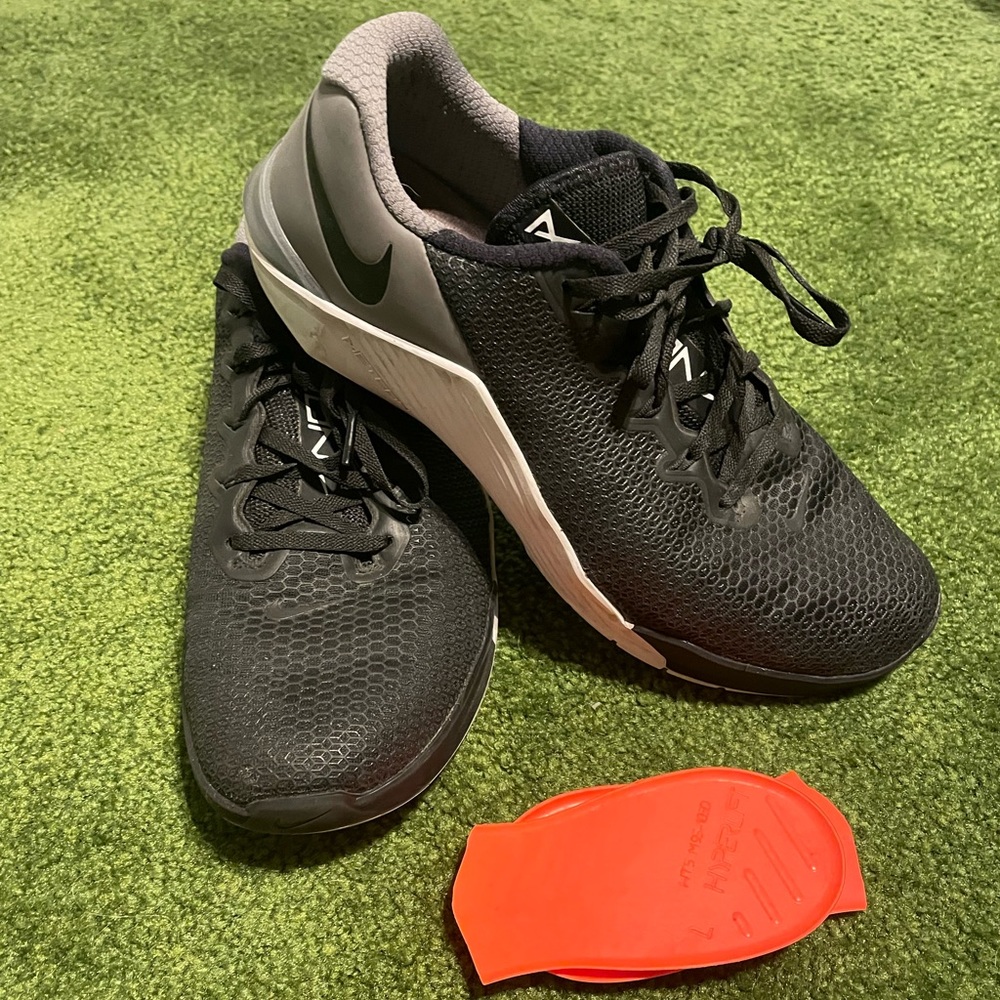 Nike Metcon 5 - Black/White/Grey